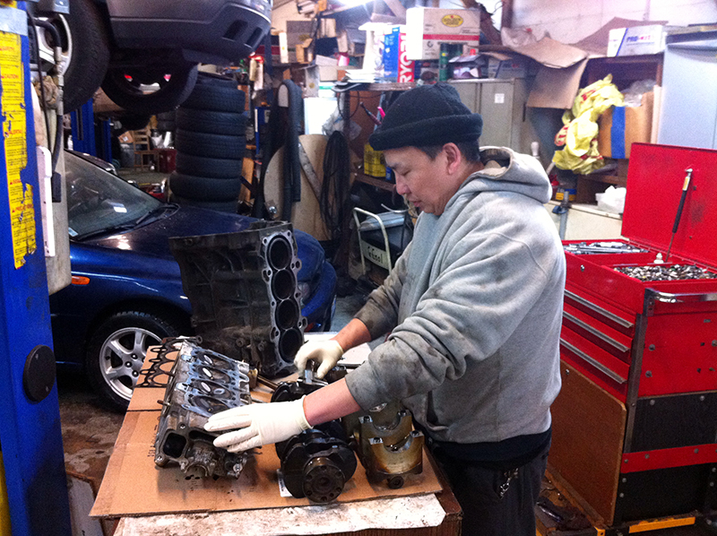 Engine Internal Parts Measuring and Inspection and Reassembly